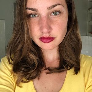 Meet your Posher, Rebecca